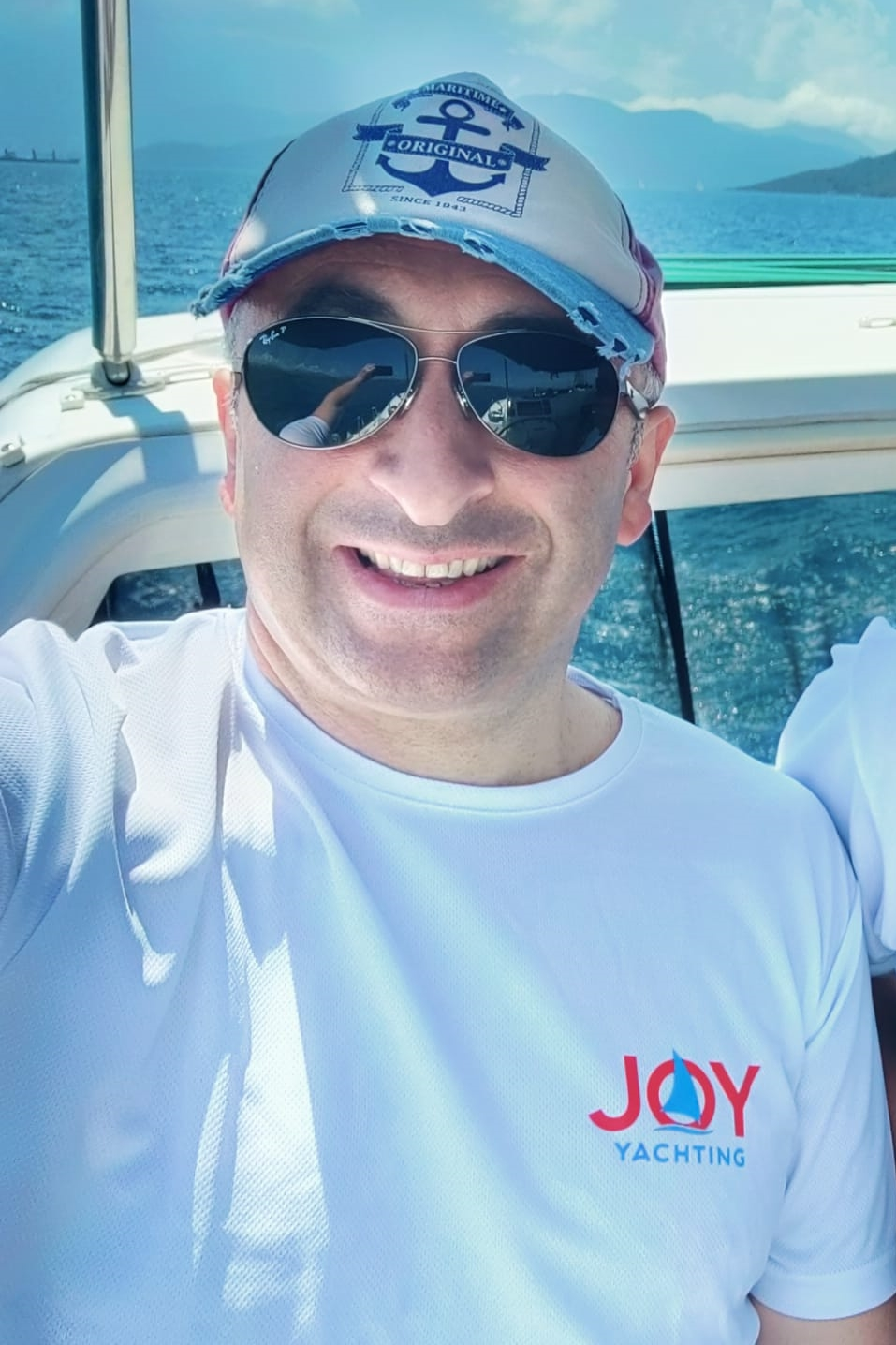 Özgür Nayır